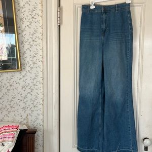 We the free jeans, bell bottom 29 NWOT